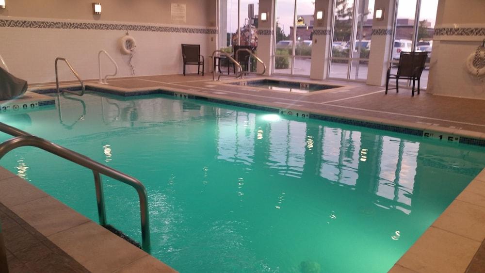 Hilton Garden Inn Olathe Exteriér fotografie