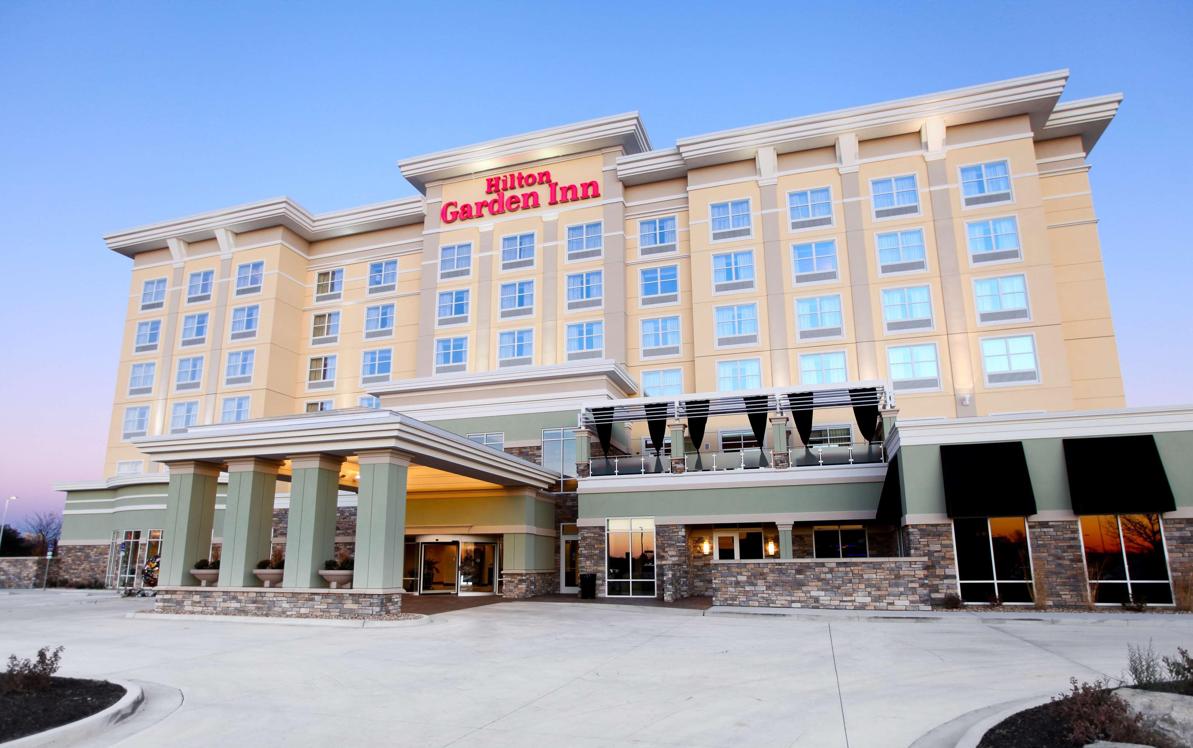 Hilton Garden Inn Olathe Exteriér fotografie
